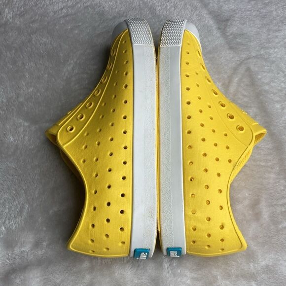 NATIVE J1 Yellow Unisex Slip resistant shoes - Picture 12 of 12